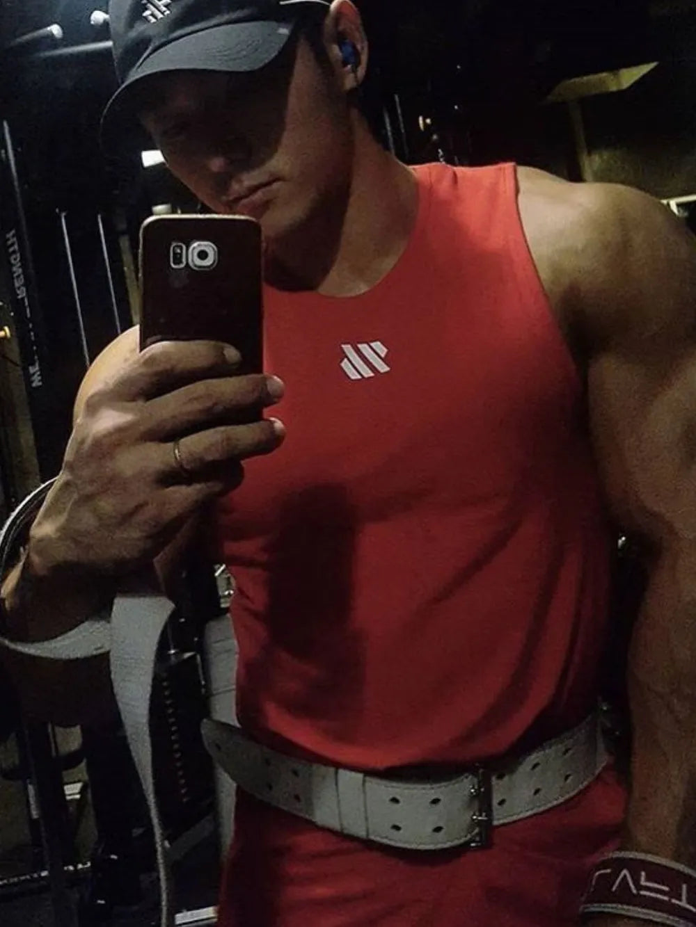 150aac34-07c5-4ed0-b283-03887fdb4322-Max