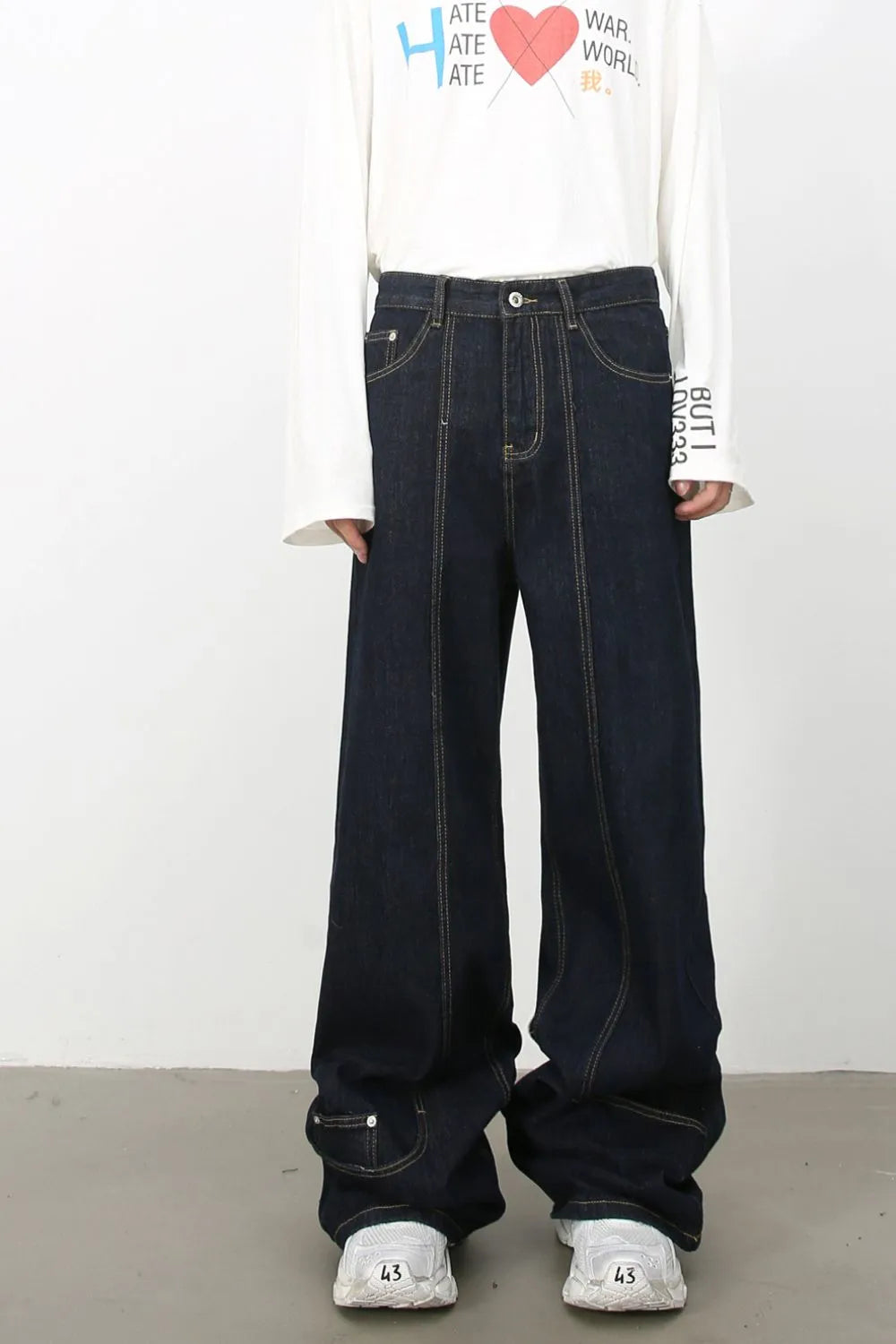 2055a333-fdab-4cd1-94ab-bc8702c28638-Max