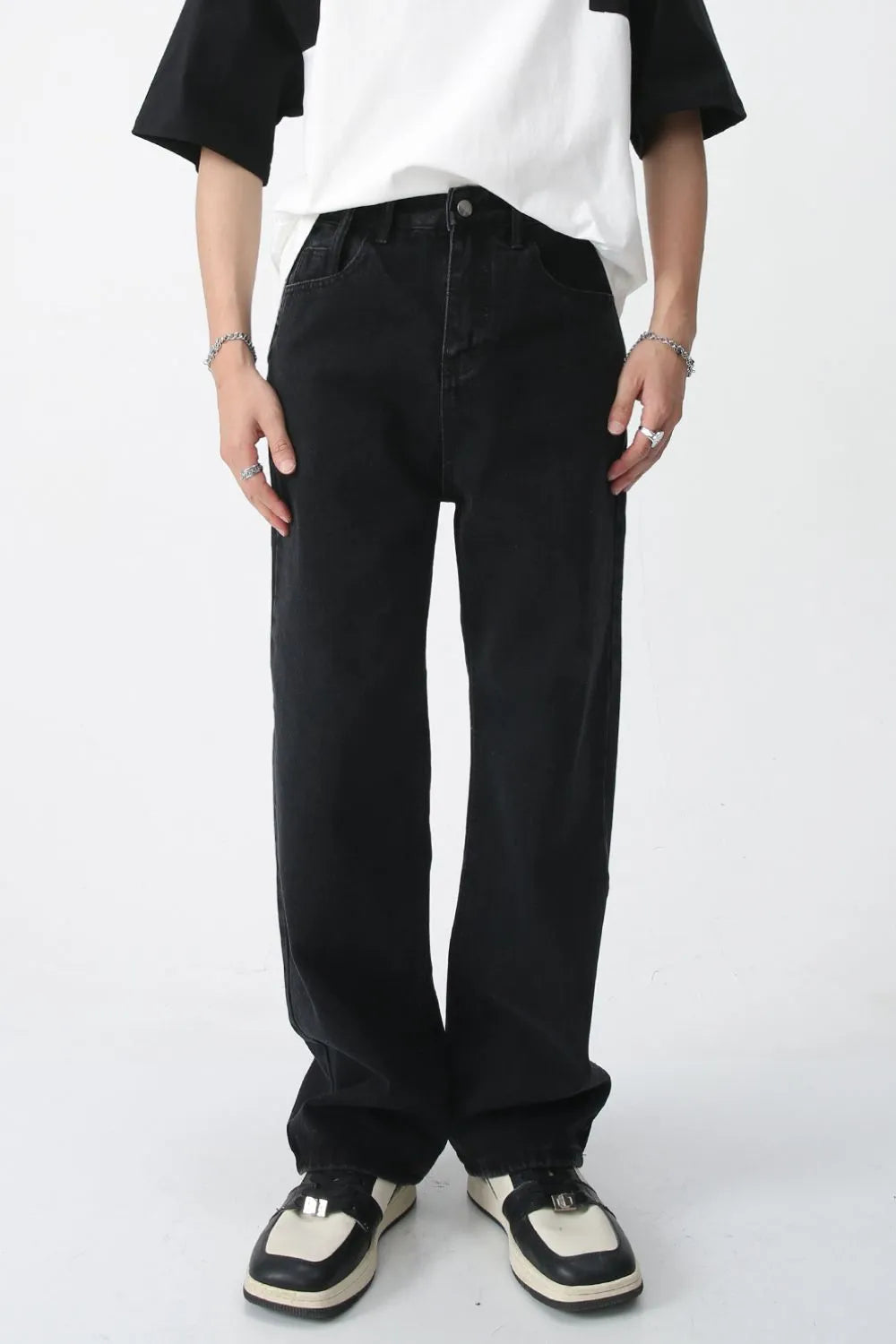 281166ea-d800-4369-a665-38293c38b954-Max Main image