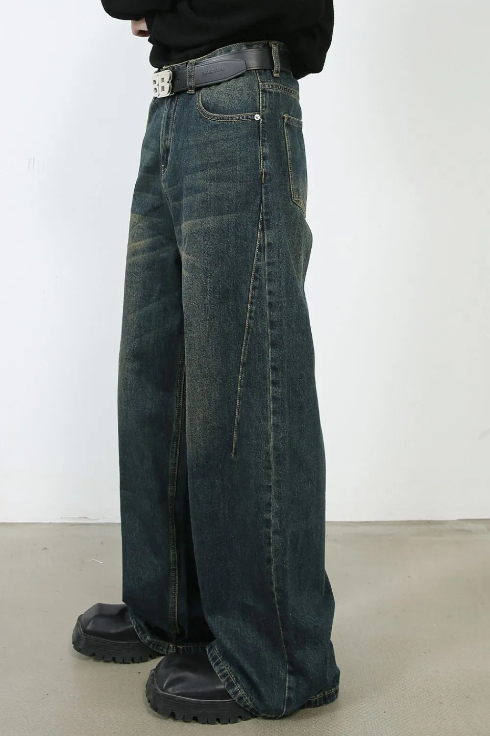 2a16bb83-938e-4d25-be01-02f70db0c3d5-Max