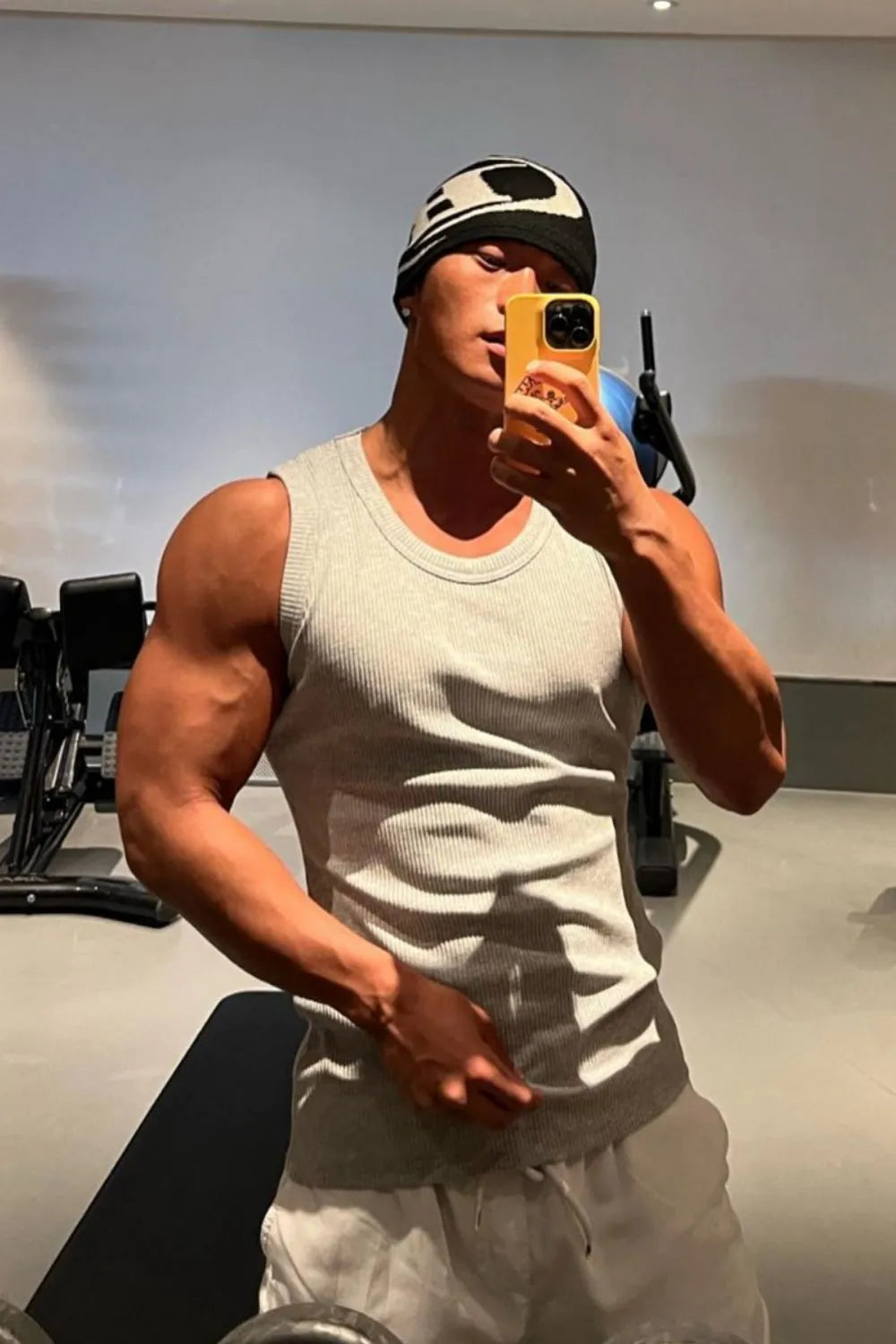 93ea5172-862e-40fe-9049-194c50f6a611-Max