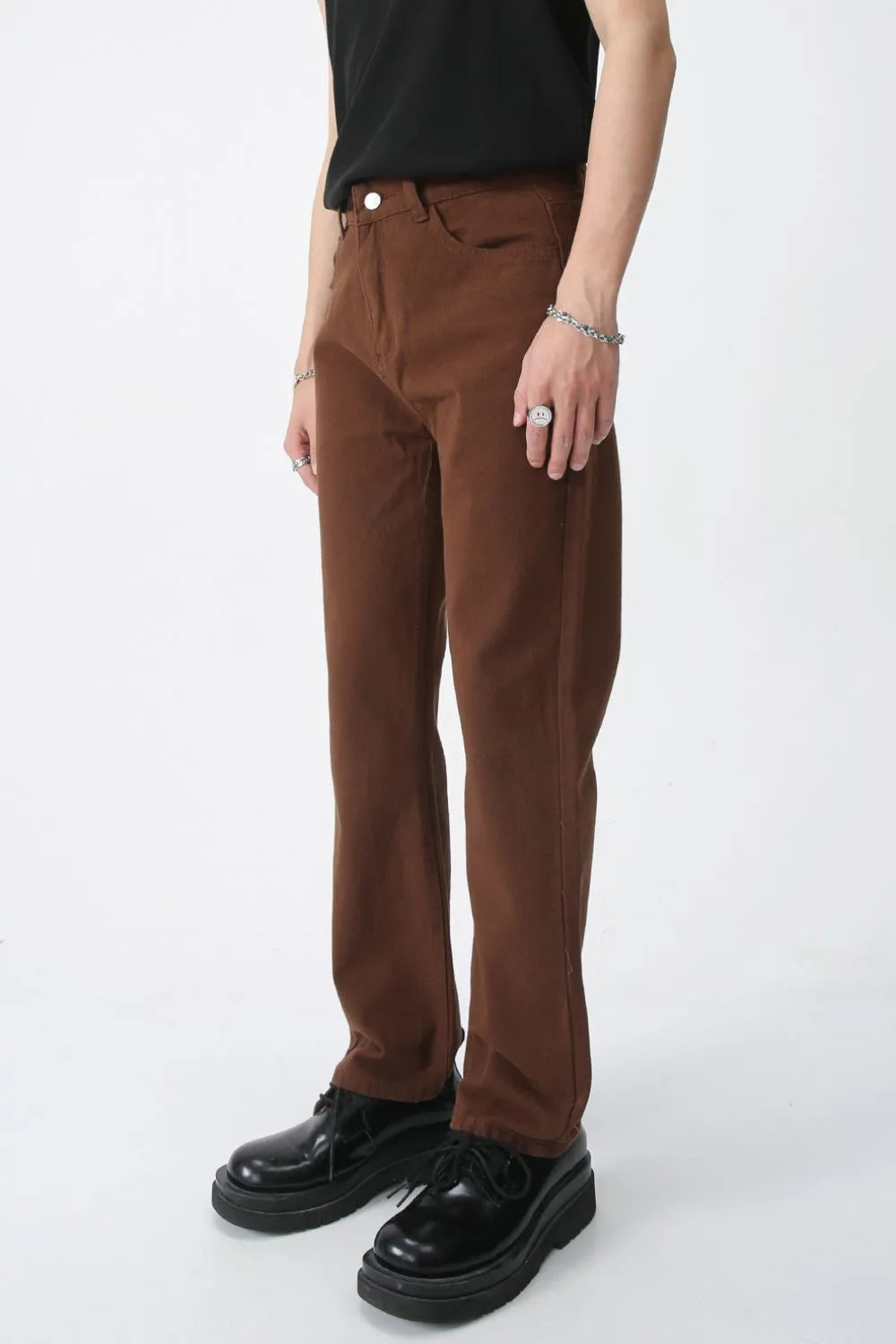 ecac35a9-e68a-44e5-a5e5-74ac15a0e399-Max Main image