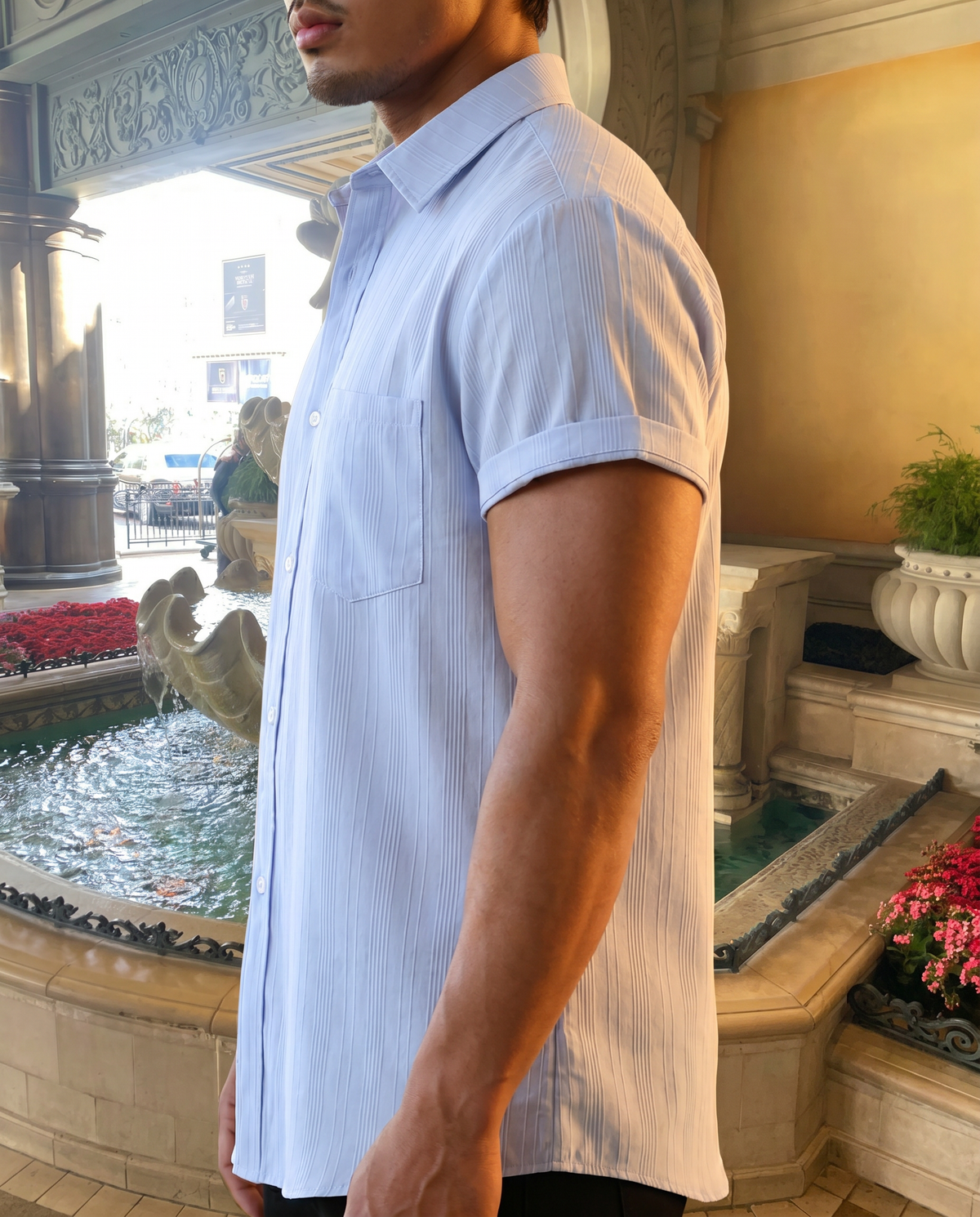Men's Short Sleeve Button Down Shirt with Chest Pocket